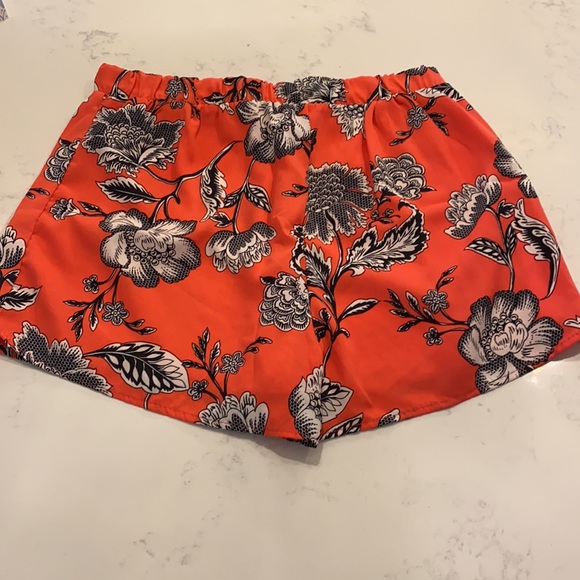 Patterned shorts - Picture 3 of 4